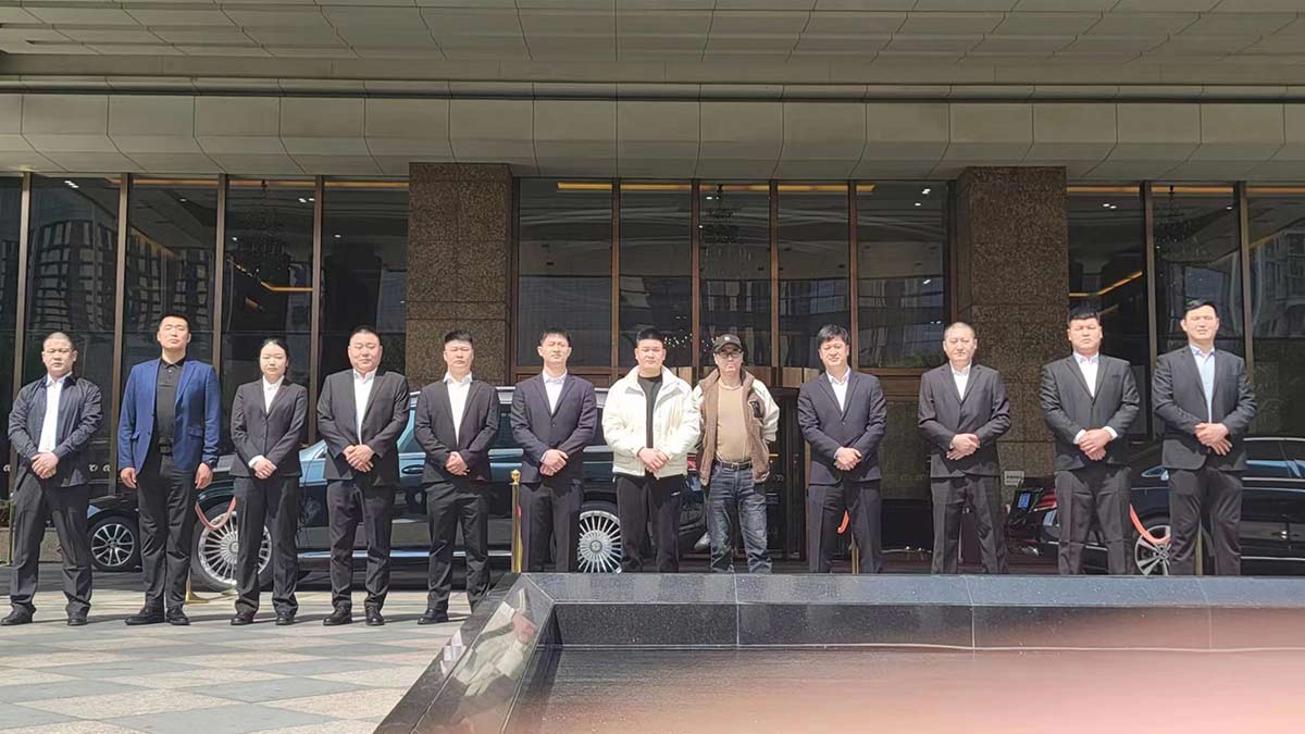 在雇傭保鏢時(shí)應(yīng)該考慮到幾個(gè)方面的問(wèn)題？